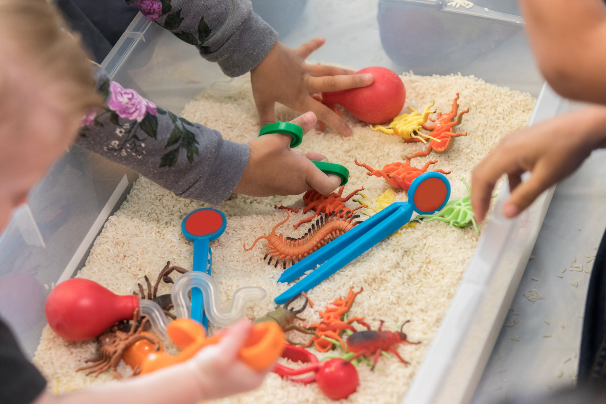 Exploring the World Through Sensory Play • Mosaic RehabilitationMosaic